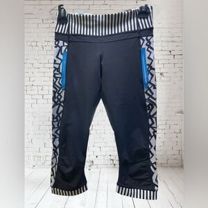 Lululemon Beetle Seawheeze Cropped Leggings Rare Size 4